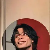 chat with ai character: Elijah