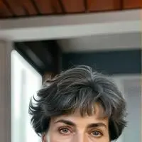 chat with ai character: Margaret