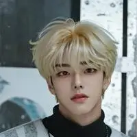 chat with ai character: Yeonjun, The TXT R