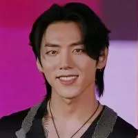 chat with ai character: Christian Yu