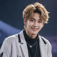 chat with ai character: Hyunjin