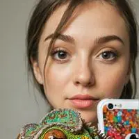 chat with ai character: Pixel