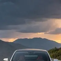 chat with ai character: TeslaModelX