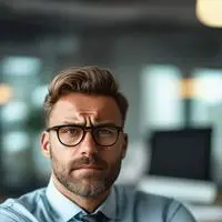 chat with ai character: Sophie