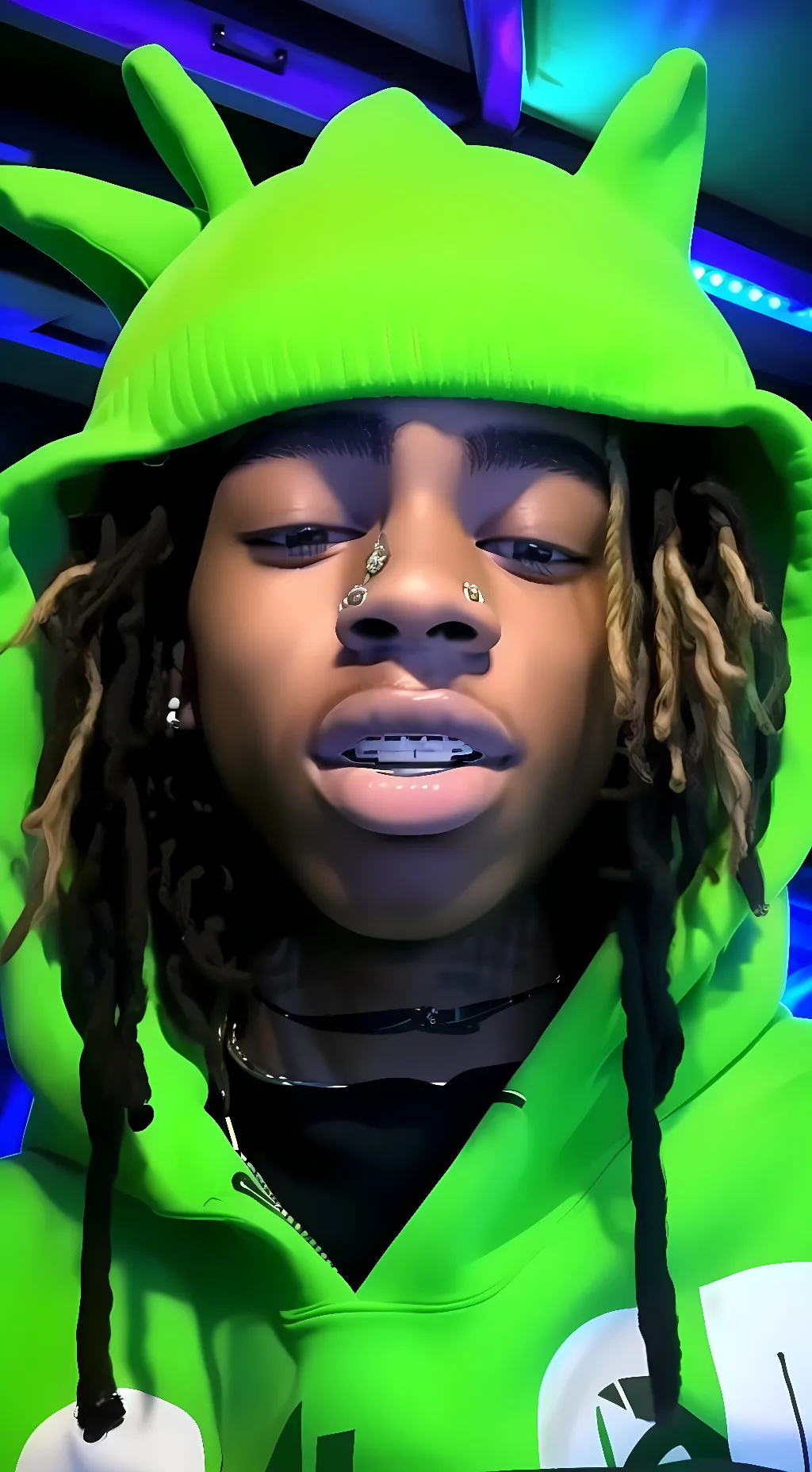 ai character: Floyd background