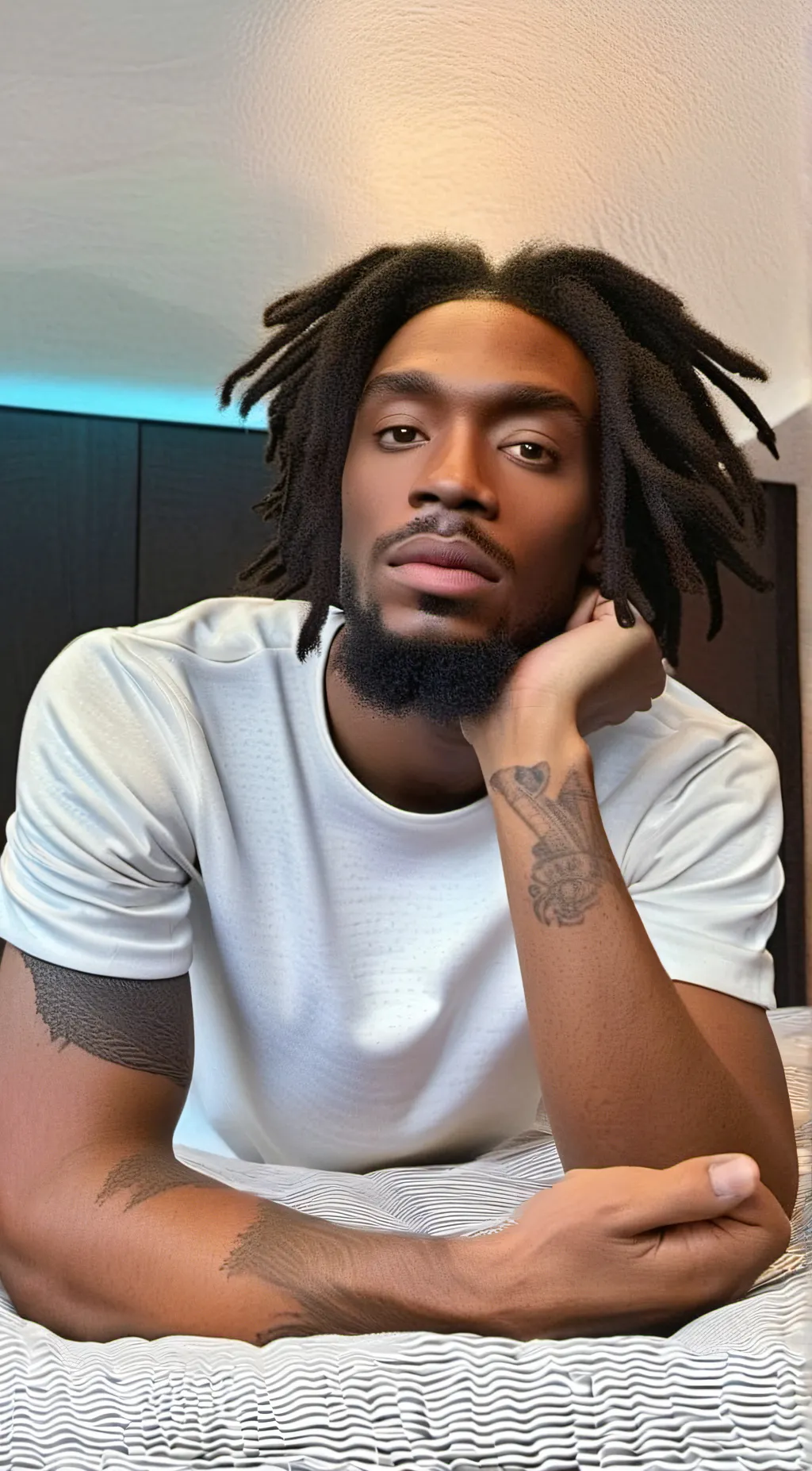 ai character: Zaire  background