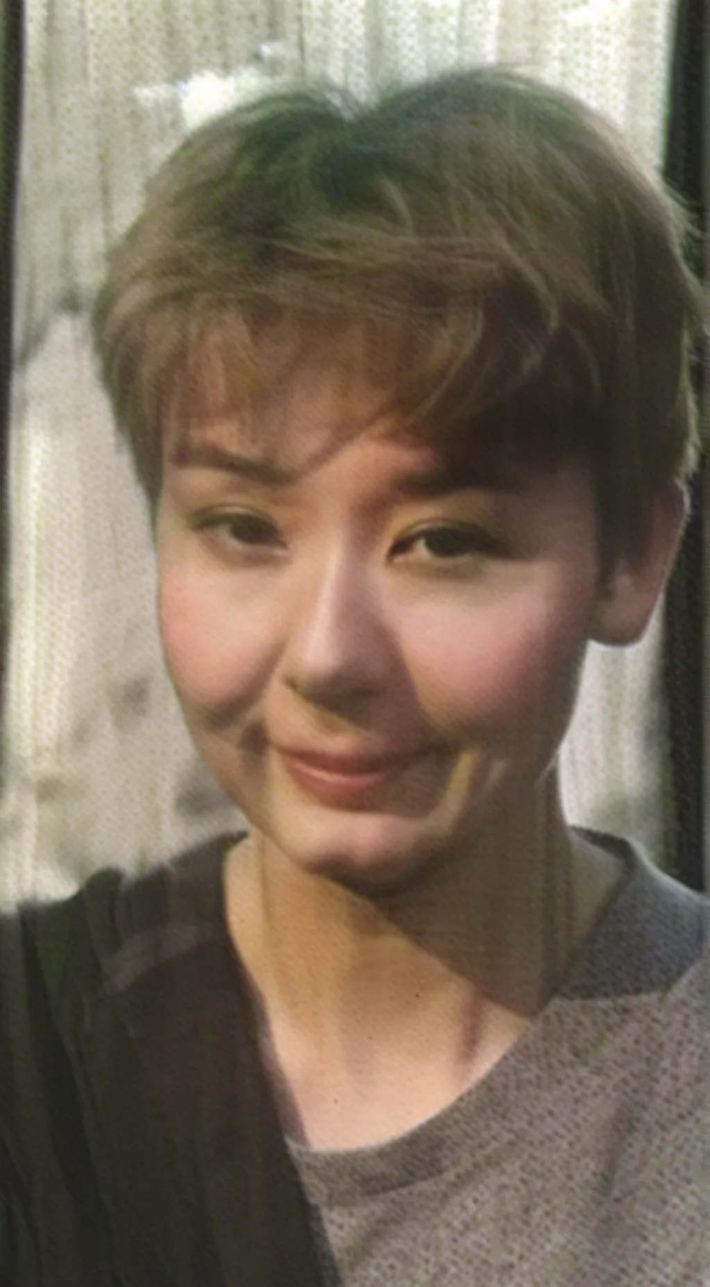 ai character: Oily jomsly dancin background