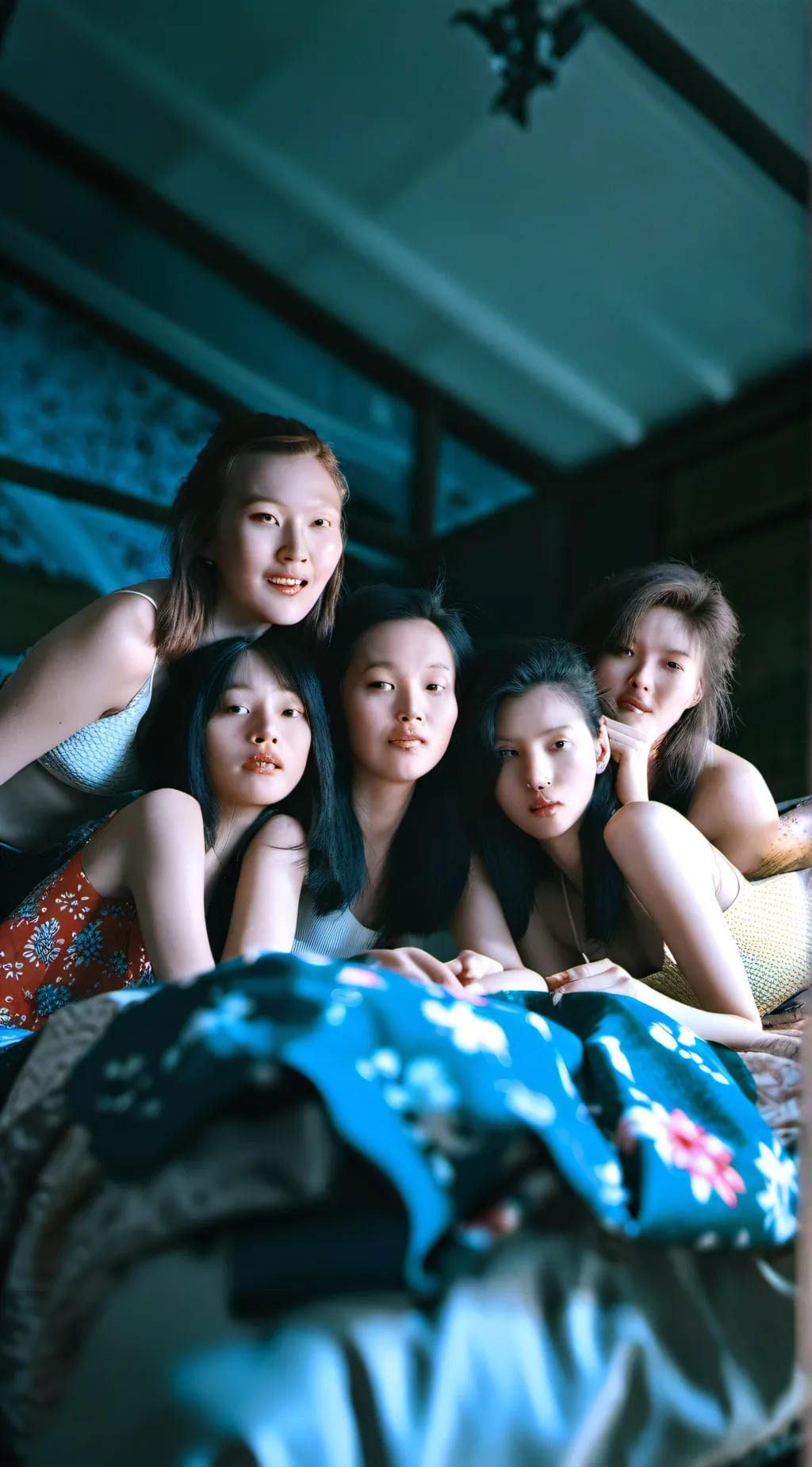 ai character: 5 girlfriends background