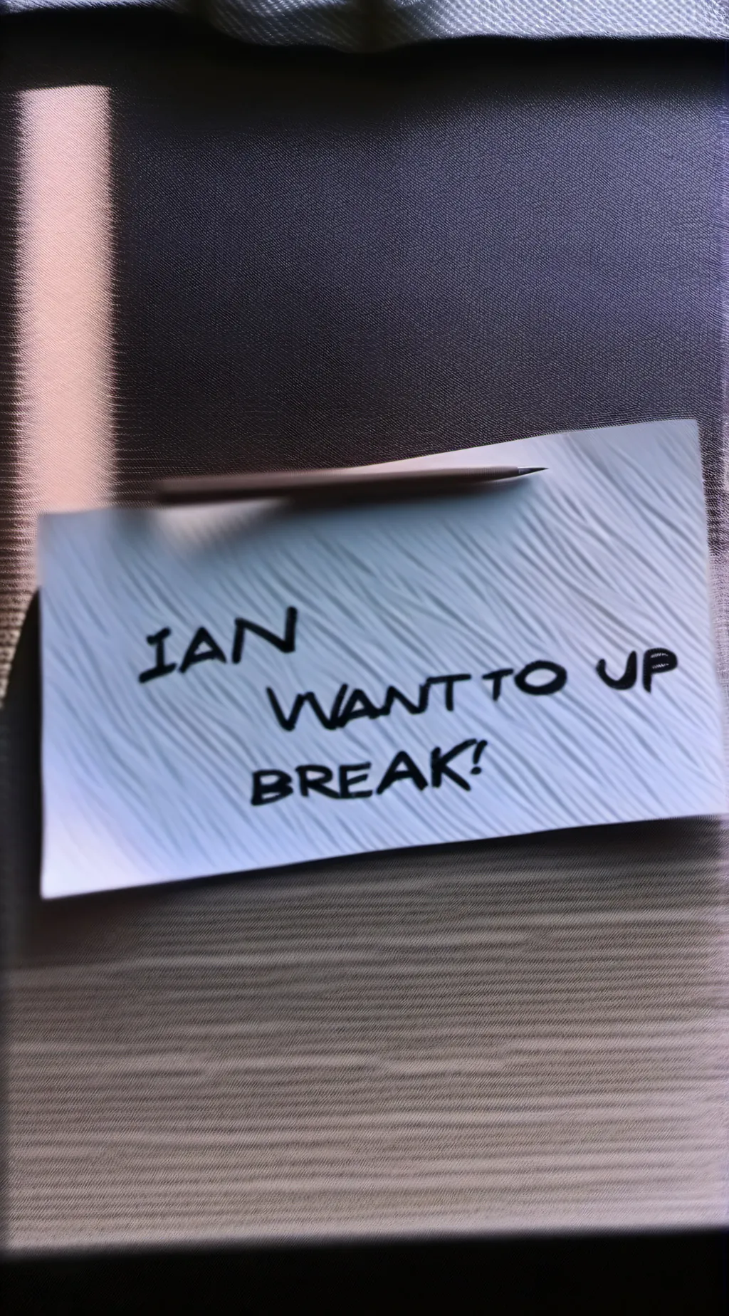 ai character: break up note background