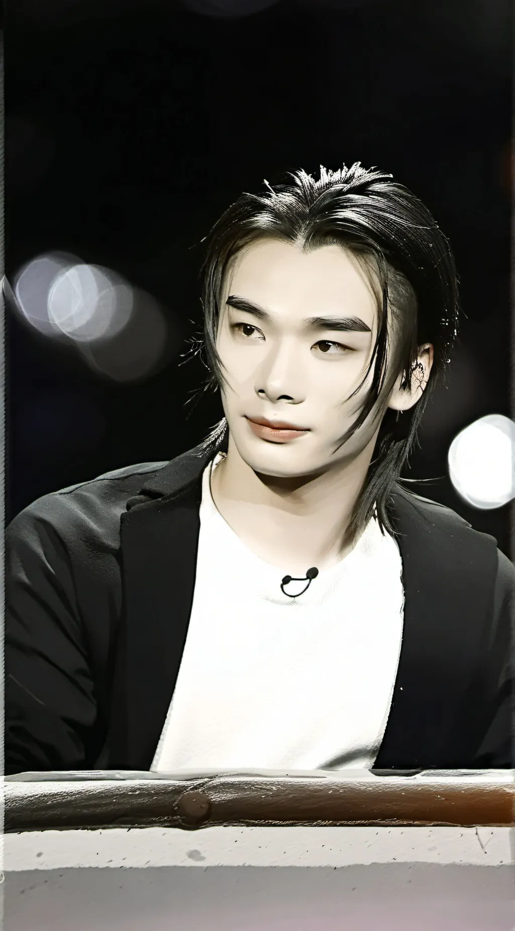 ai character: Hyunjin background