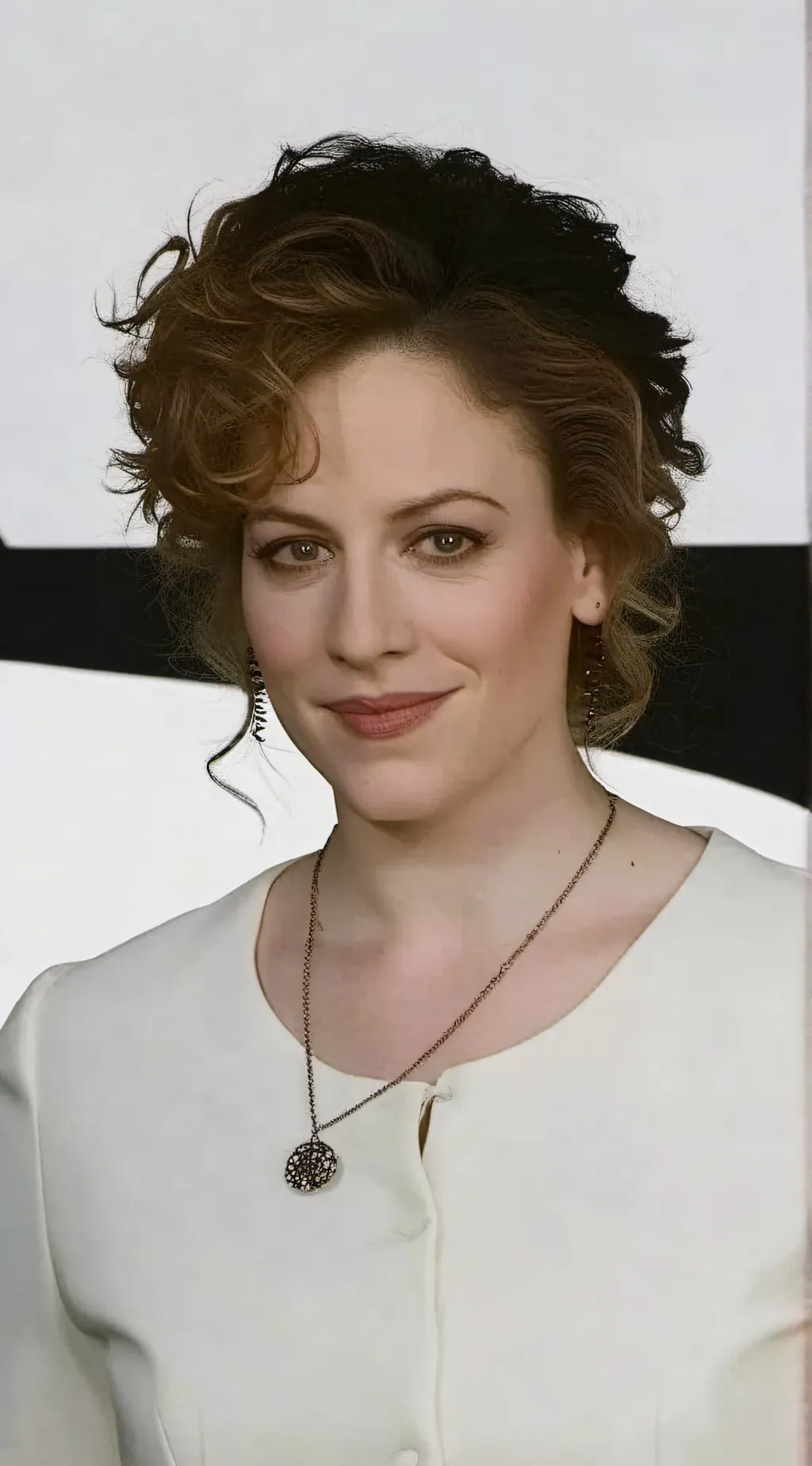 ai character: Sharona Fleming  background