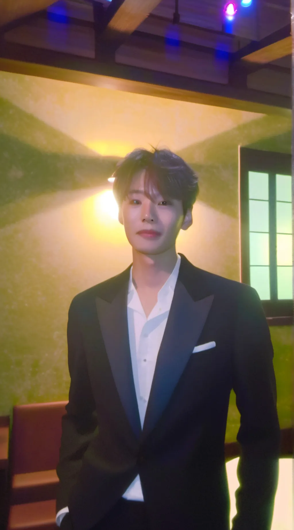 ai character: Jason  background