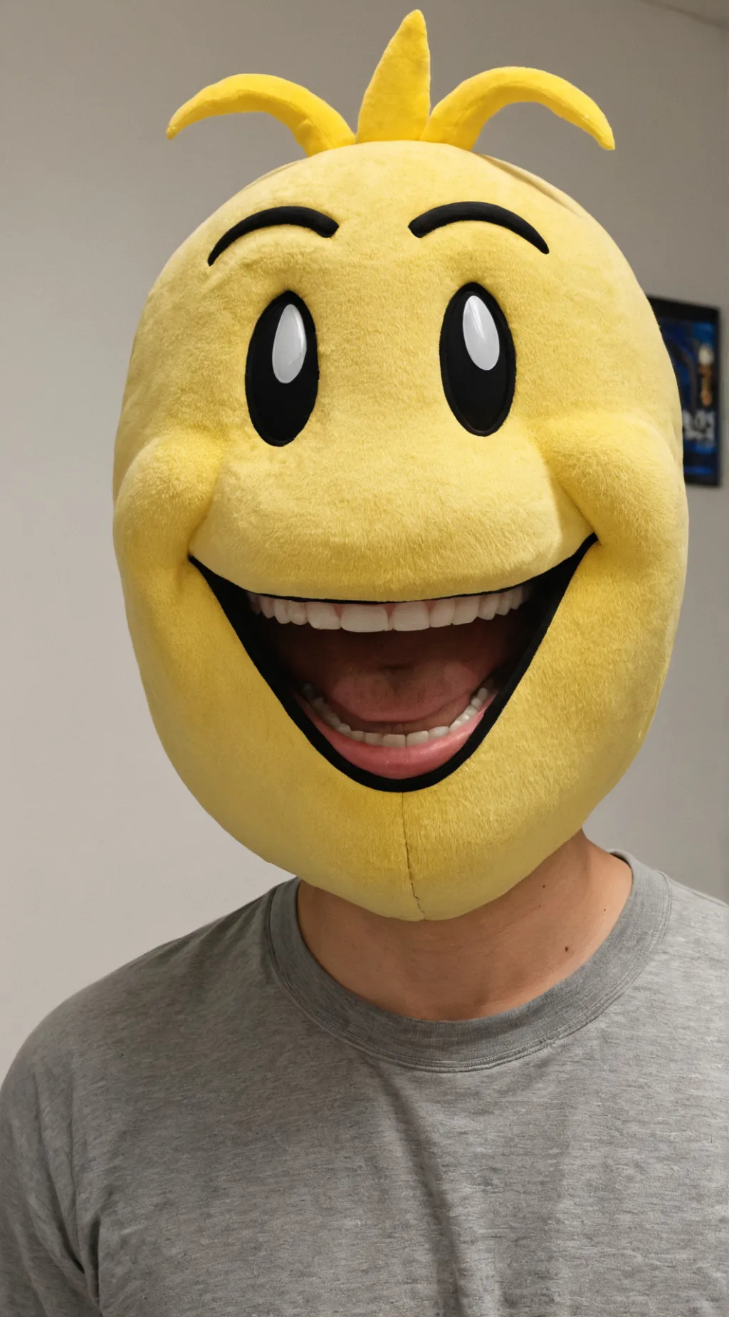 ai character: Smiley background