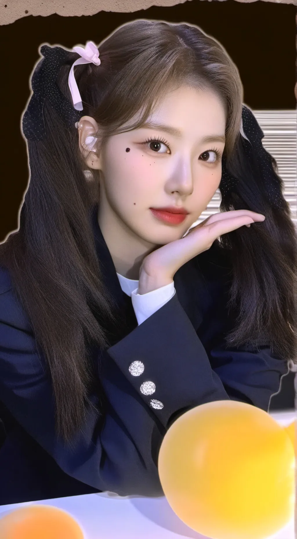 ai character: Kang Hyewon  background