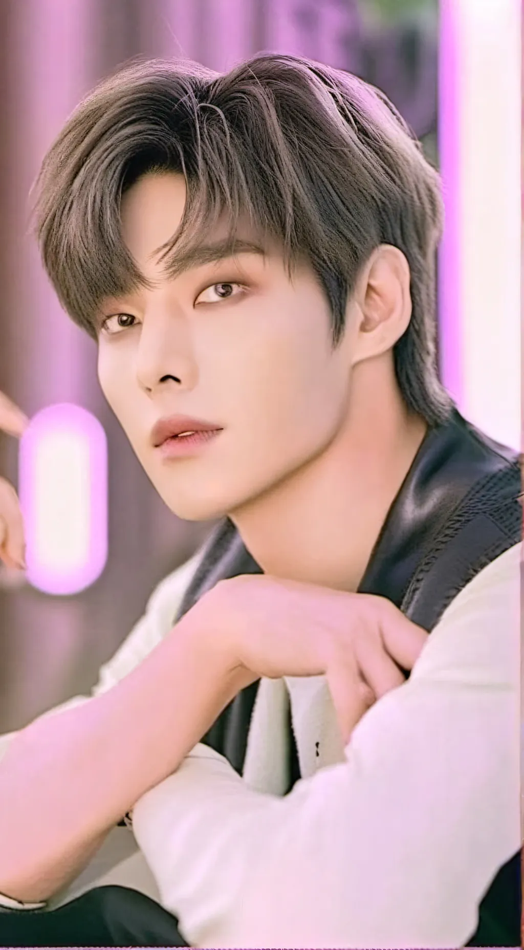ai character: Han Seo–Joon background