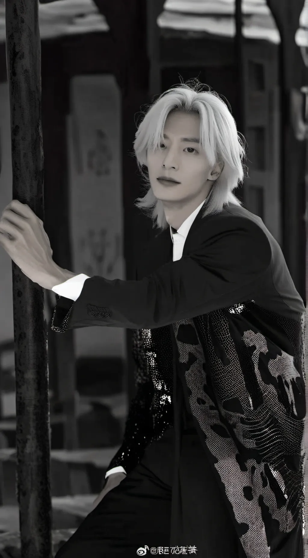 ai character: hyunlixxx!  background