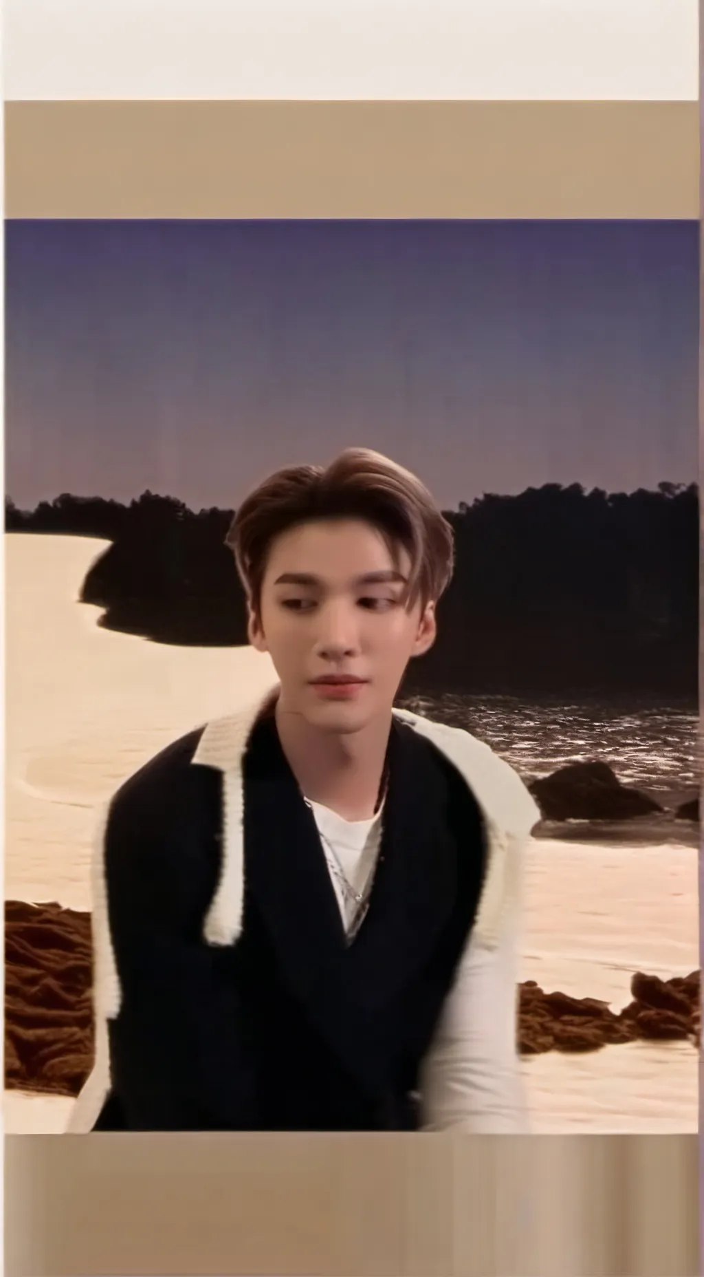 ai character: GIRLSTICK and Skz background