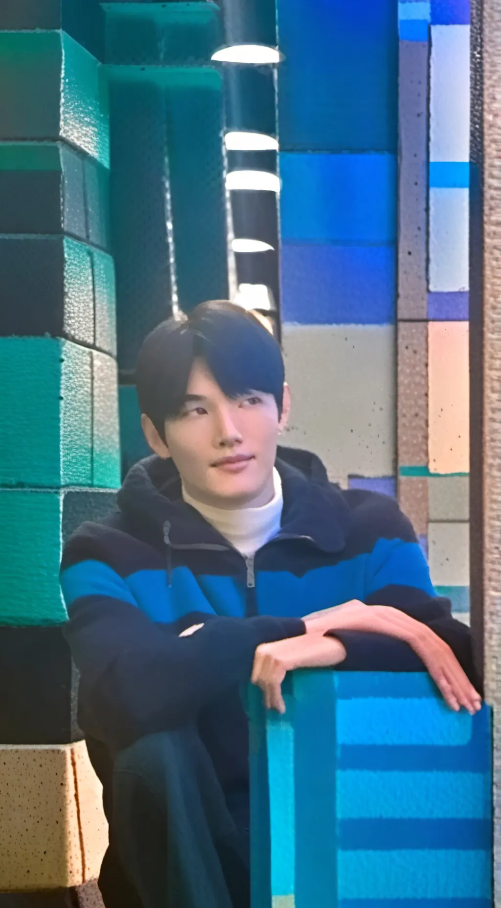 ai character: Lee Myungi background