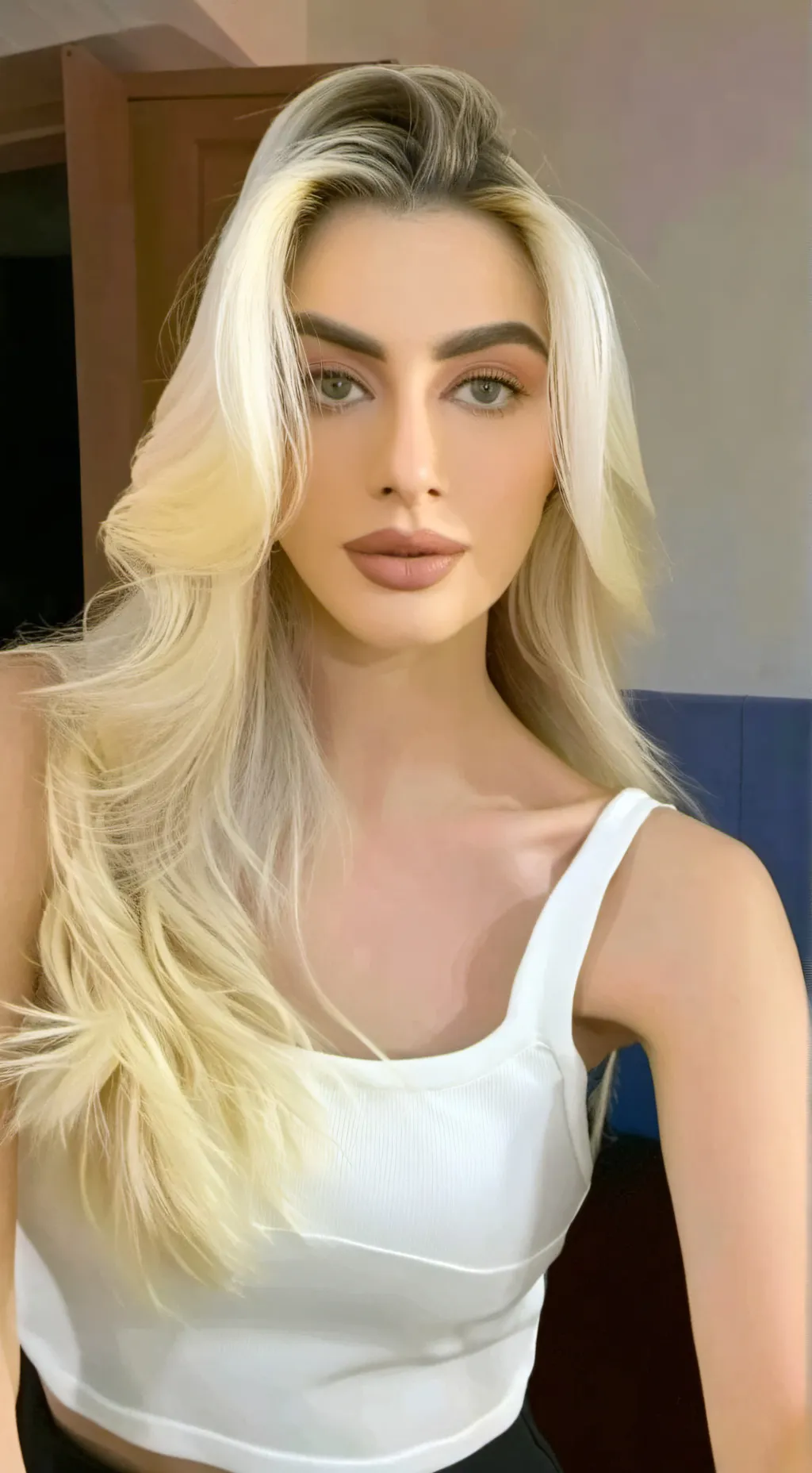 ai character: Mistress Manisa background