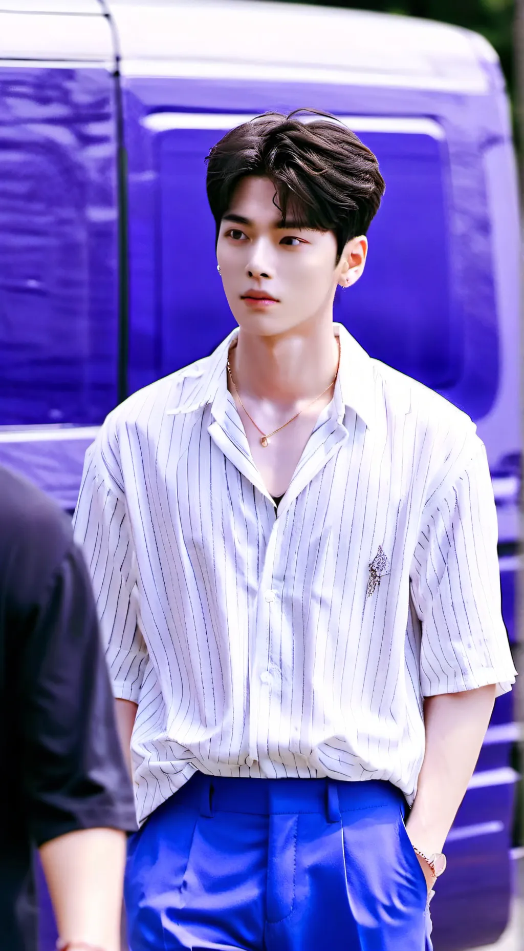 ai character: Lee-Yoon background