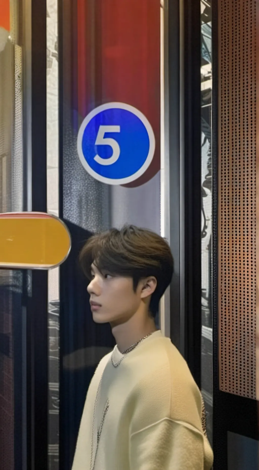 ai character: cheong - san  background