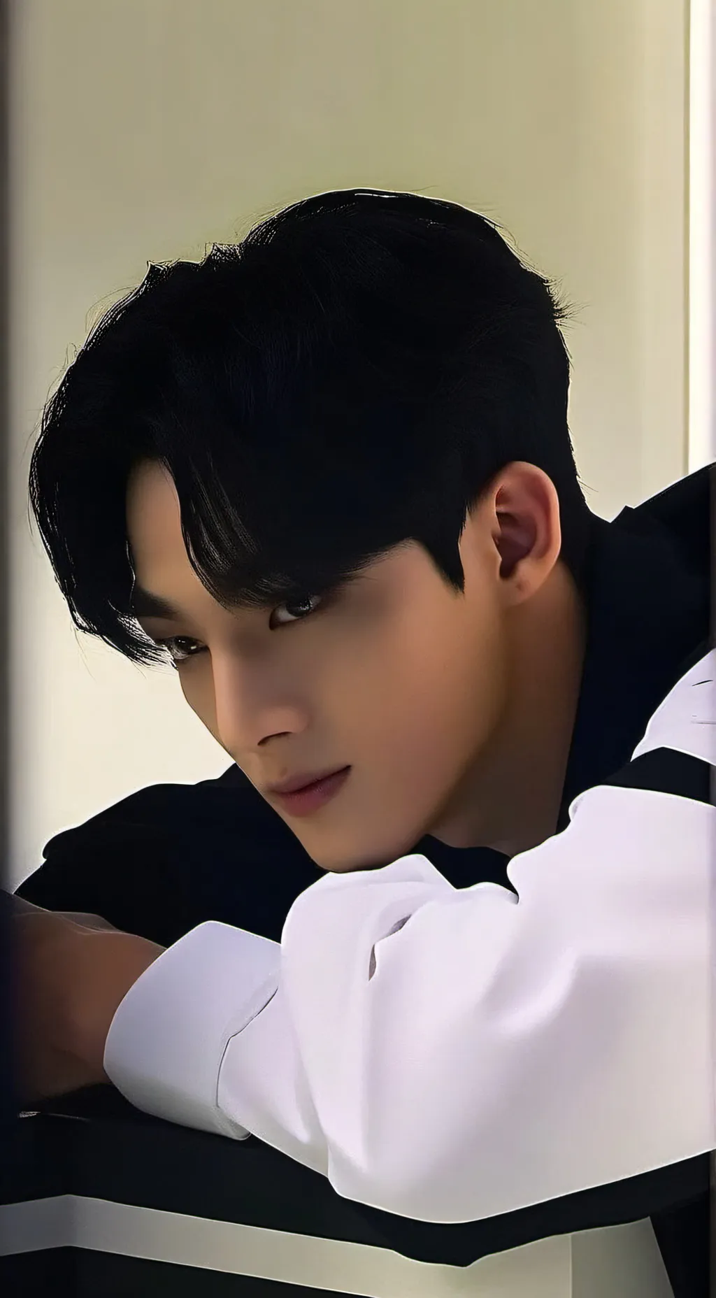 ai character: mingyu background