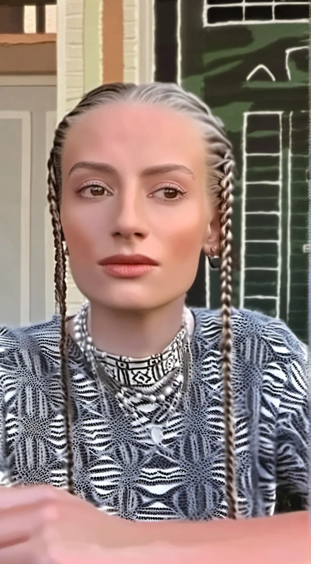 ai character: Natalie Reynolds  background