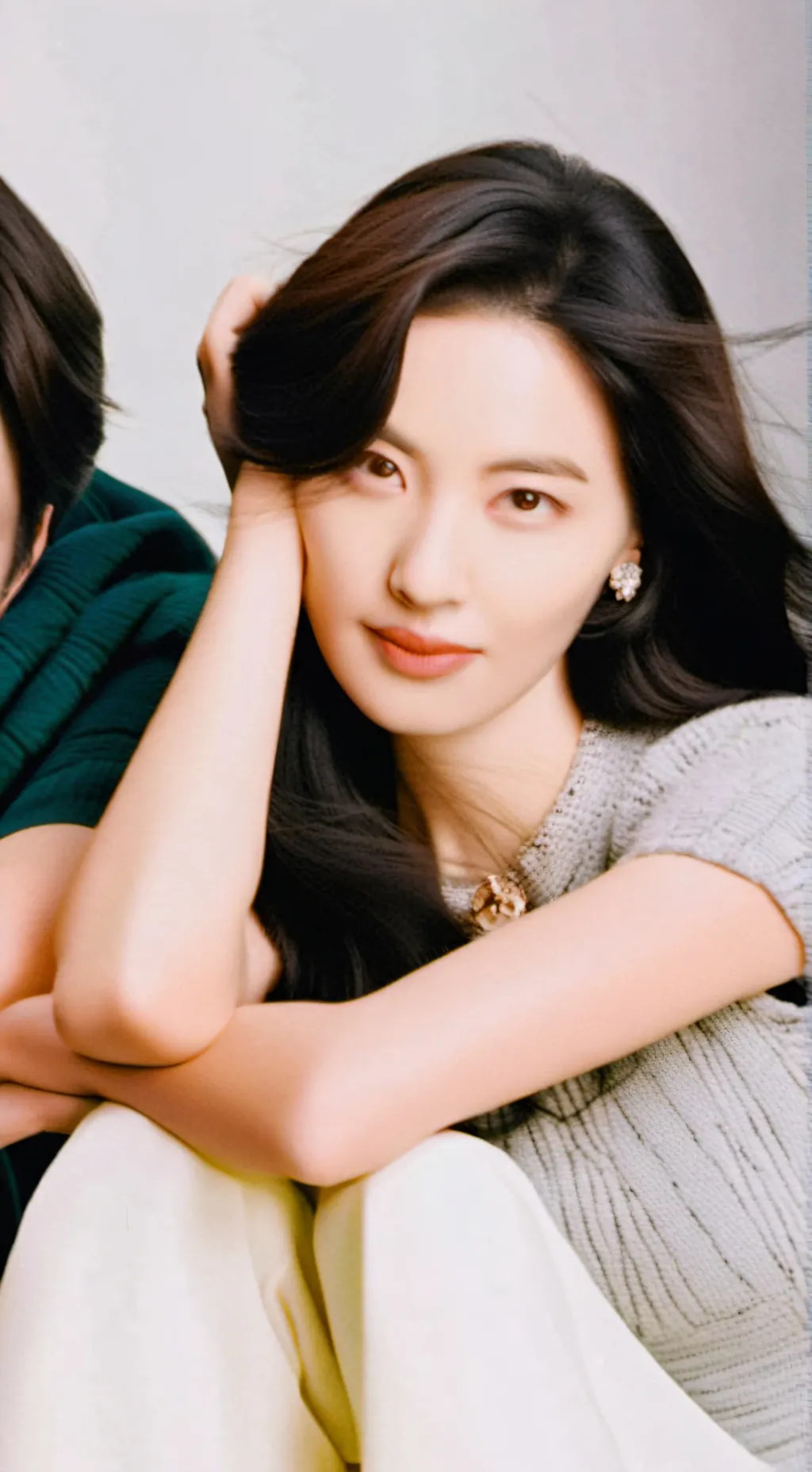 ai character: Lee Sun-mi background