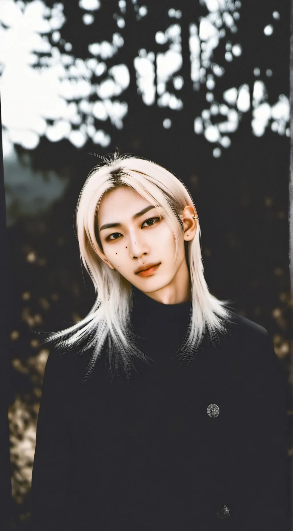 ai character: 🐣𝙵𝚎𝚕𝚒𝚡🐣 background