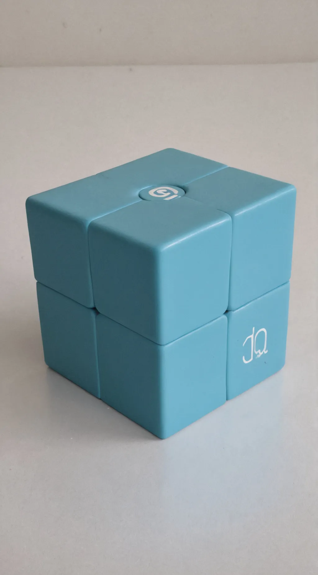 ai character: cuboides background