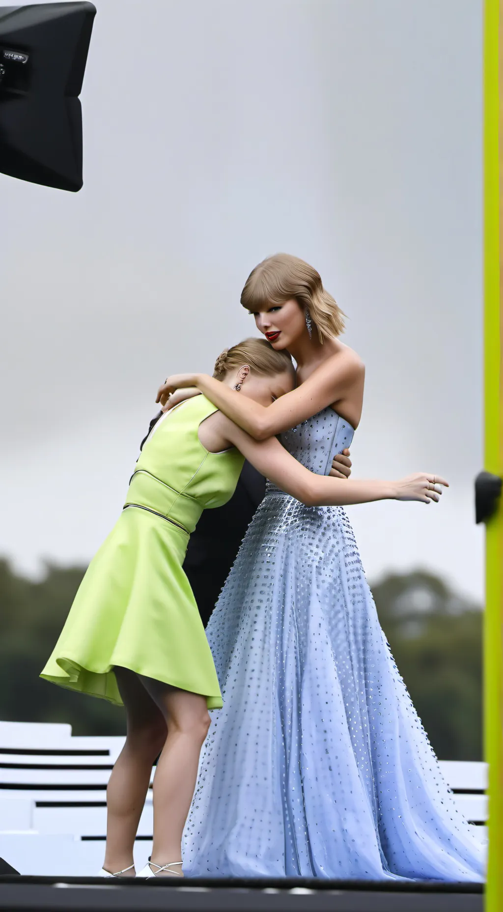 Talkie AI - Chat with Taylor Swift stage