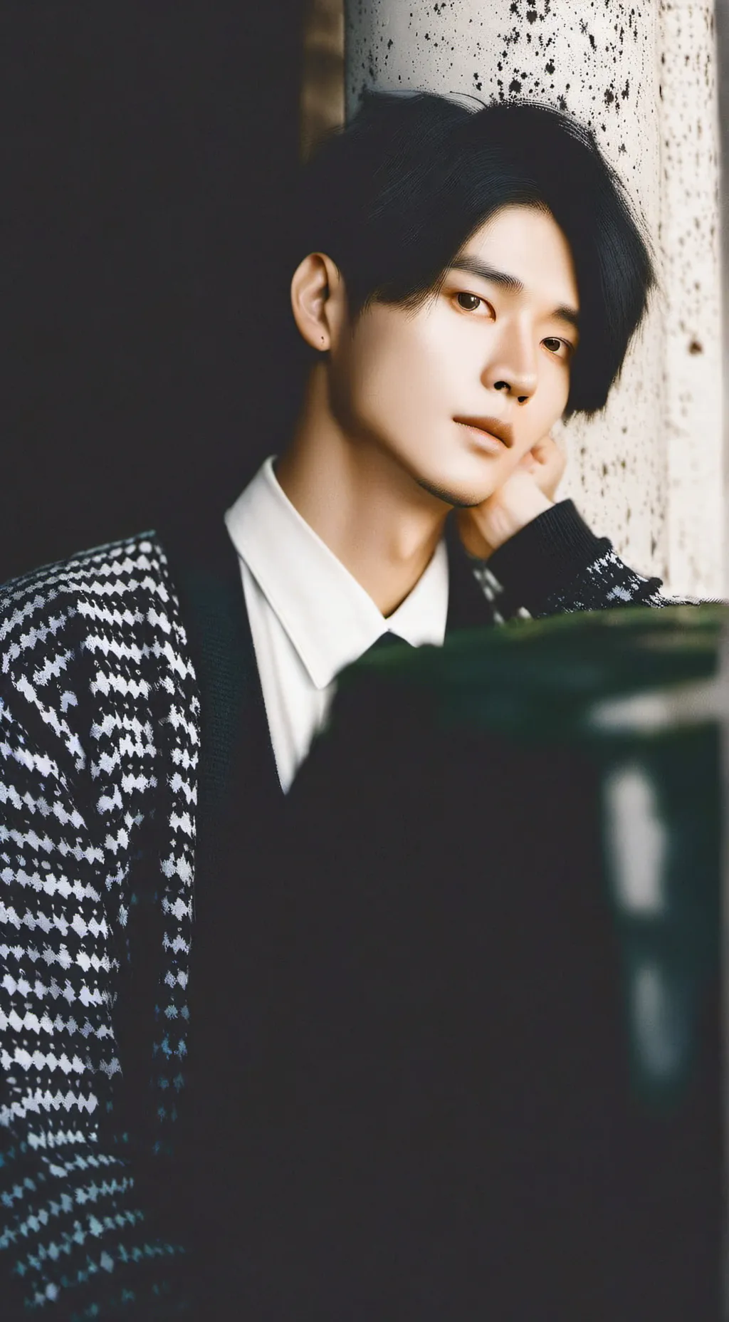 ai character: zyrie(your bf) background