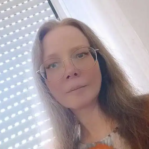 creator Talia Black's avatar