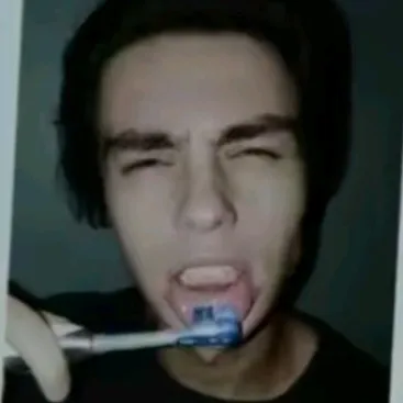 creator HHFan<3<3's avatar