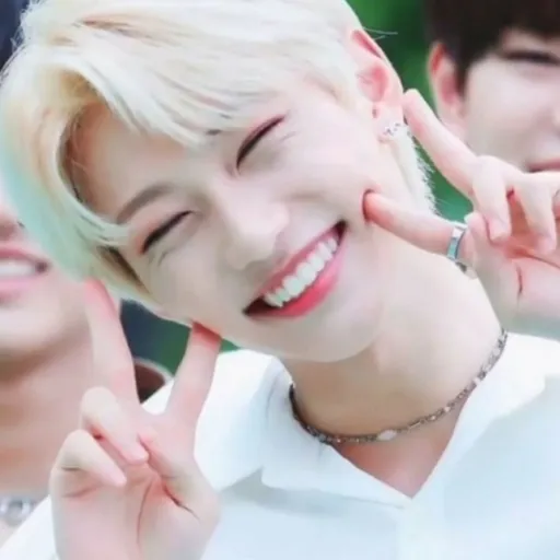 creator 🌸†FELIX†🌸's avatar