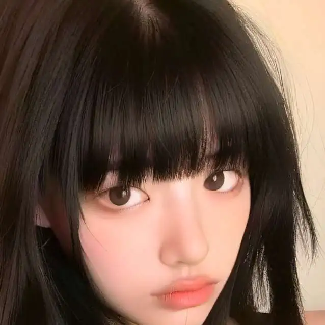 chat with ai character: 依恩
