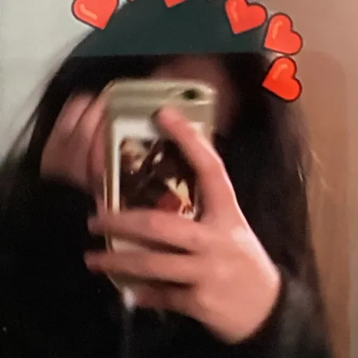 creator ❤️🥀Yuri🥀❤️'s avatar