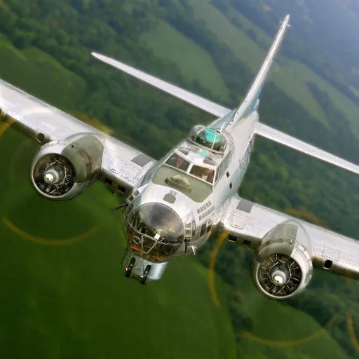 creator ⚡🌟💥B-17BBomber💥🌟⚡'s avatar
