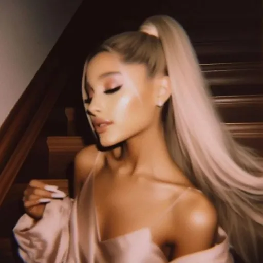 creator ~✨Ariana✨~'s avatar