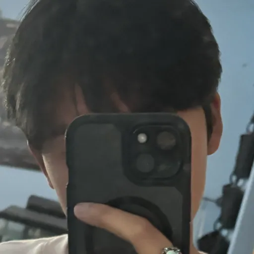 creator Leeyummy's avatar