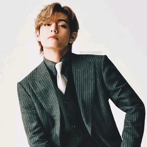 creator KIM TAEHYUNG_10's avatar