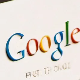 chat with ai character: Google