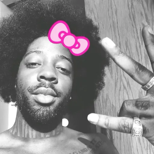 creator Marii 🤍.'s avatar
