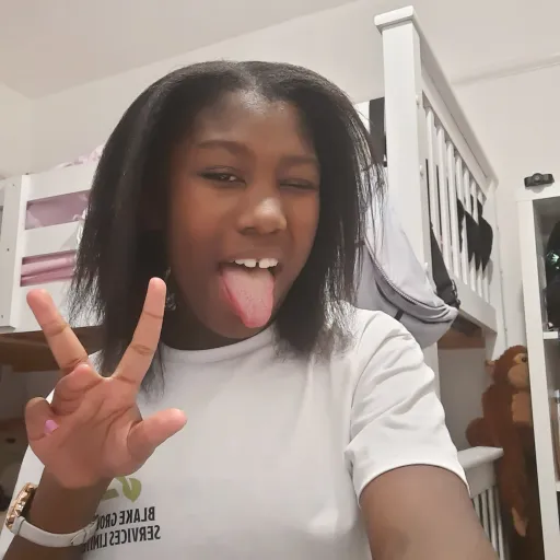 creator Tiana Blake's avatar