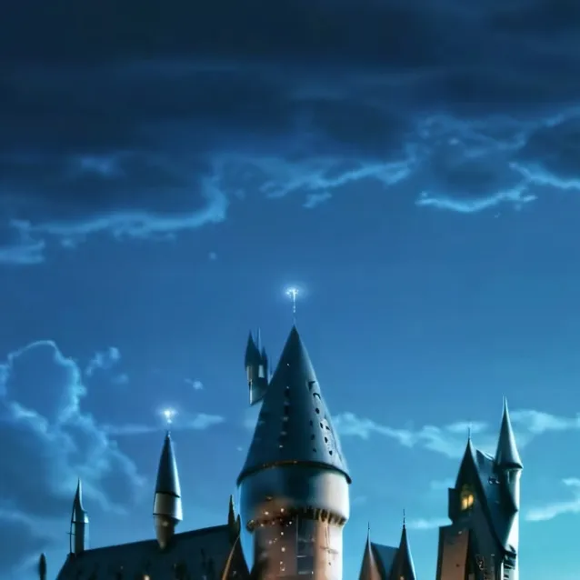 chat with ai character: 🍓Hogwarts🍓