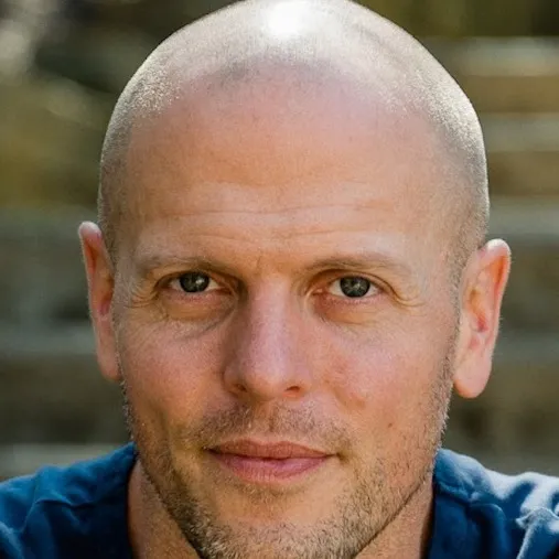 chat with ai character: Tim Ferriss