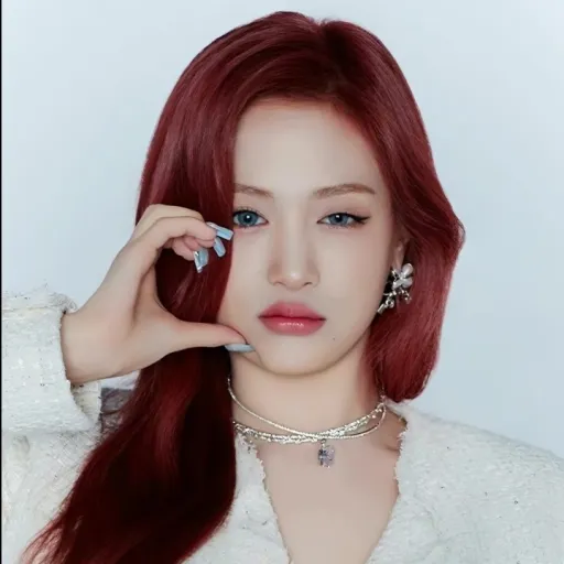 creator 𝒜𝒽𝓎𝑒𝑜𝓃 ᰔ✩◌❆'s avatar
