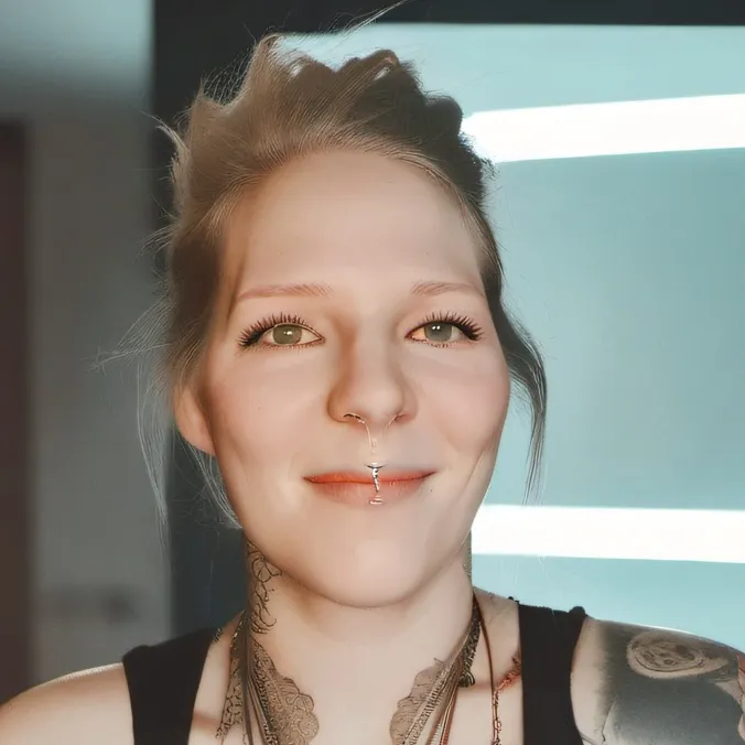 chat with ai character: Krissy Marie