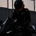 chat with ai character: Kyle