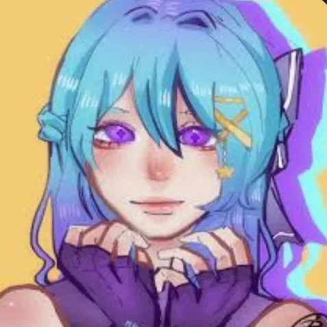 creator ~Lunar💜⭐'s avatar